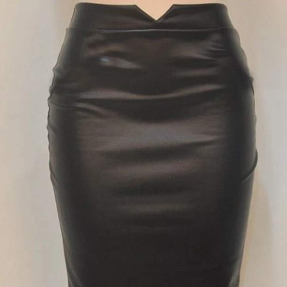 Zara Faux Leather Midi Skirt Sz. Small - Picture 5 of 9